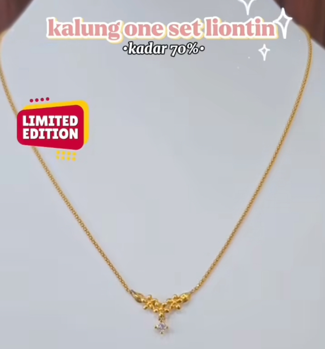 Kalung One Set Batu Kristal