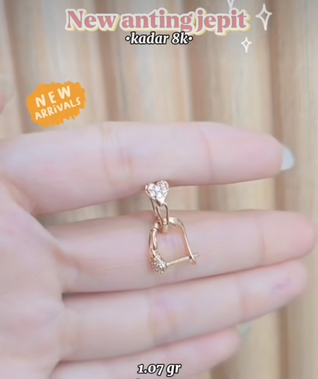Anting Jepit Love 8k