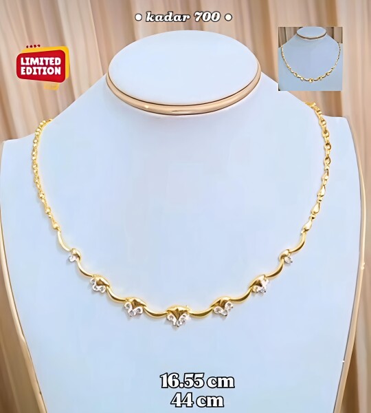 Curve Elegance Necklace